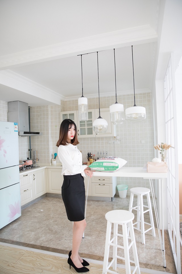 资讯|物恋传媒 &#8211; NO.121期 《猫耳》 OL制服，高跟鞋，肉丝