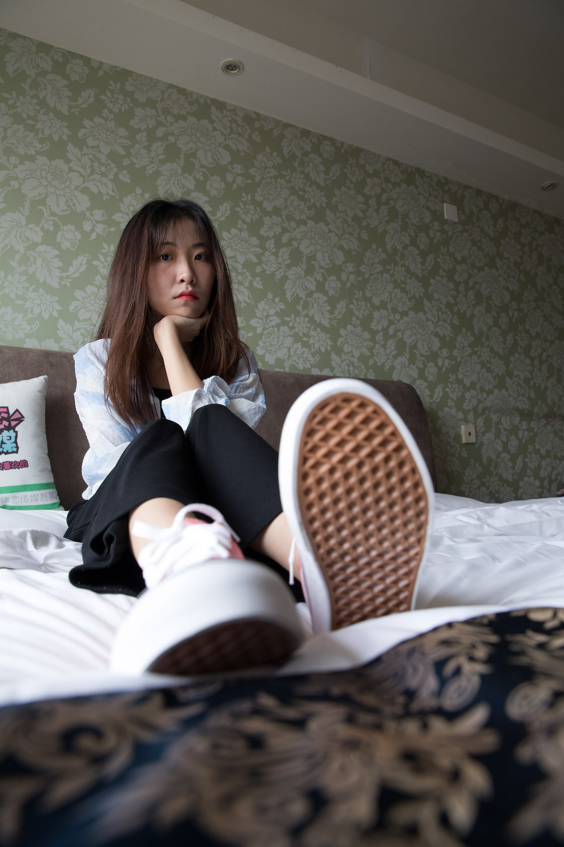 资讯|物恋传媒 &#8211; NO.207期 《elise》 vans帆布鞋，棉袜，裸足