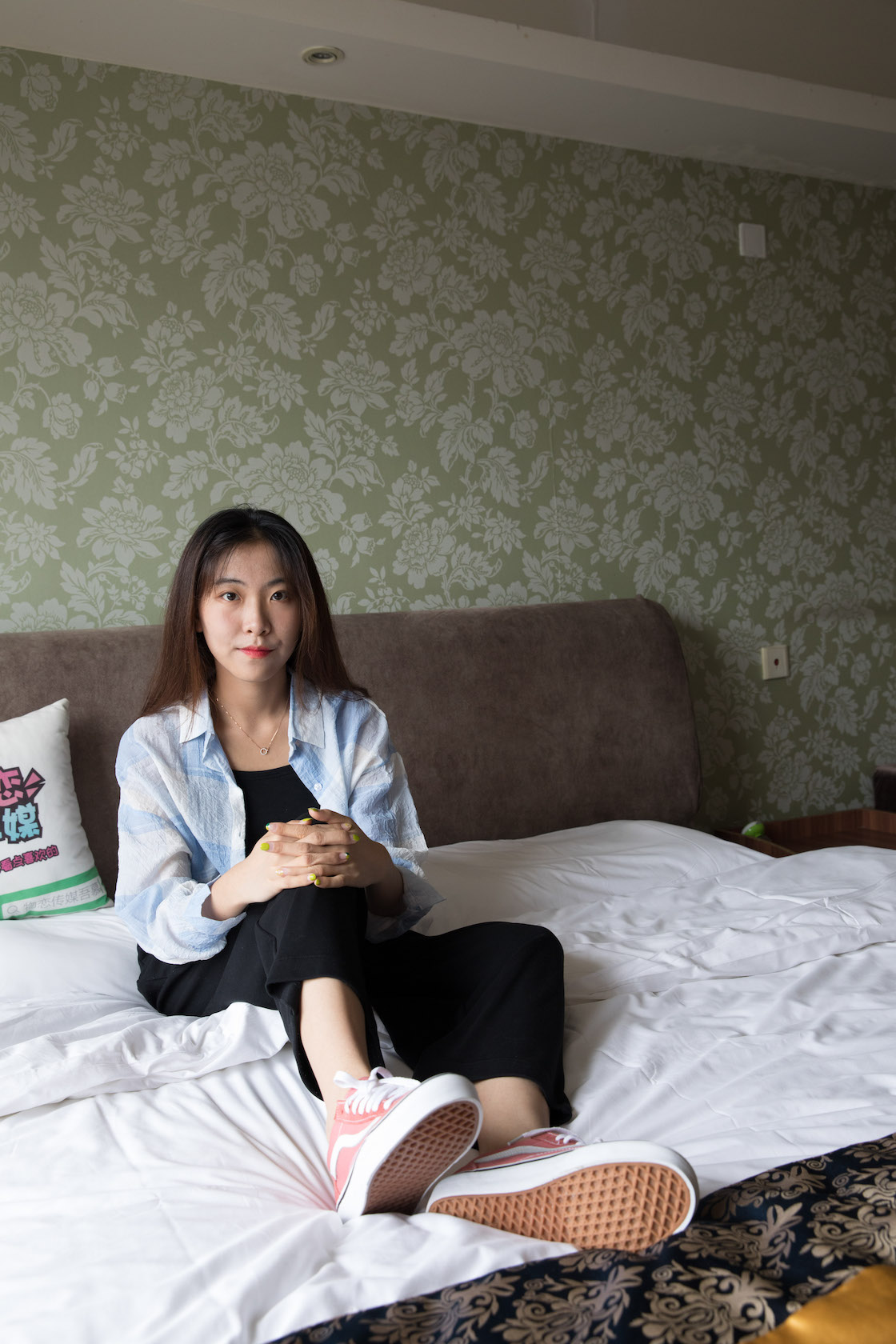 资讯|物恋传媒 &#8211; NO.207期 《elise》 vans帆布鞋，棉袜，裸足