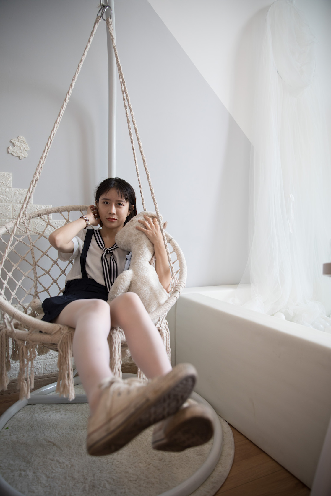 资讯|物恋传媒 &#8211; NO.258期 《楚莱》 匡威帆布鞋，白丝