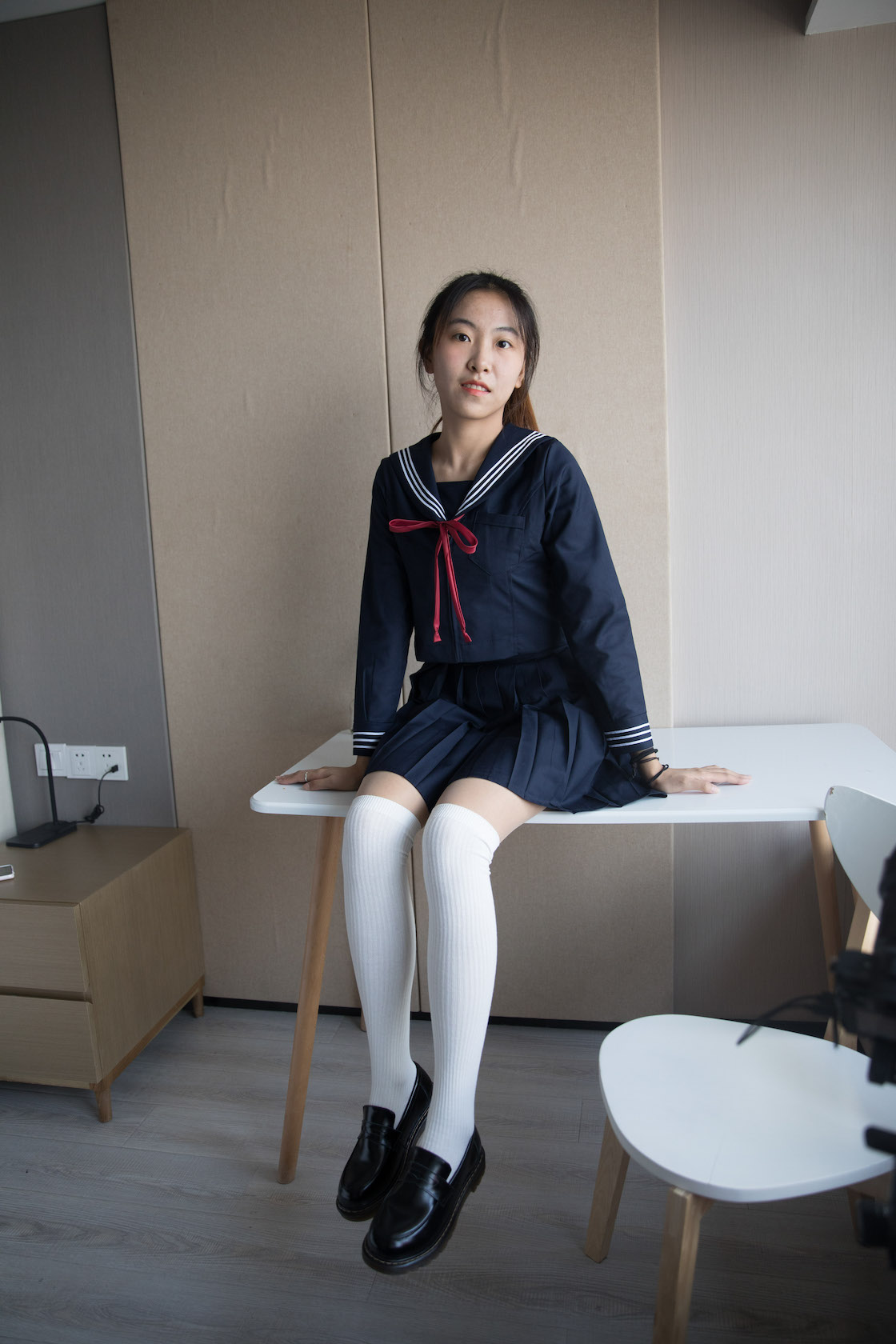 物恋传媒 - NO.242期 《elise》 K制服，皮鞋，肉丝，过膝棉袜