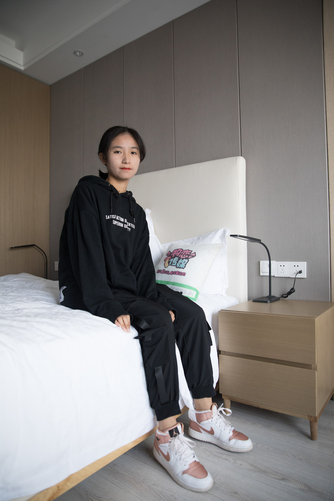 资讯|物恋传媒 &#8211; NO.267期 《小昭》 AJ运动鞋，棉袜，裸足