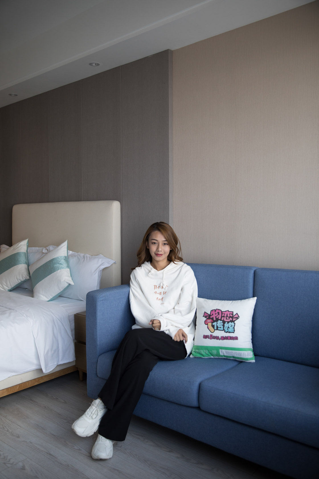 资讯|物恋传媒 &#8211; NO.315期 《岚岚》 运动鞋，棉袜，裸足