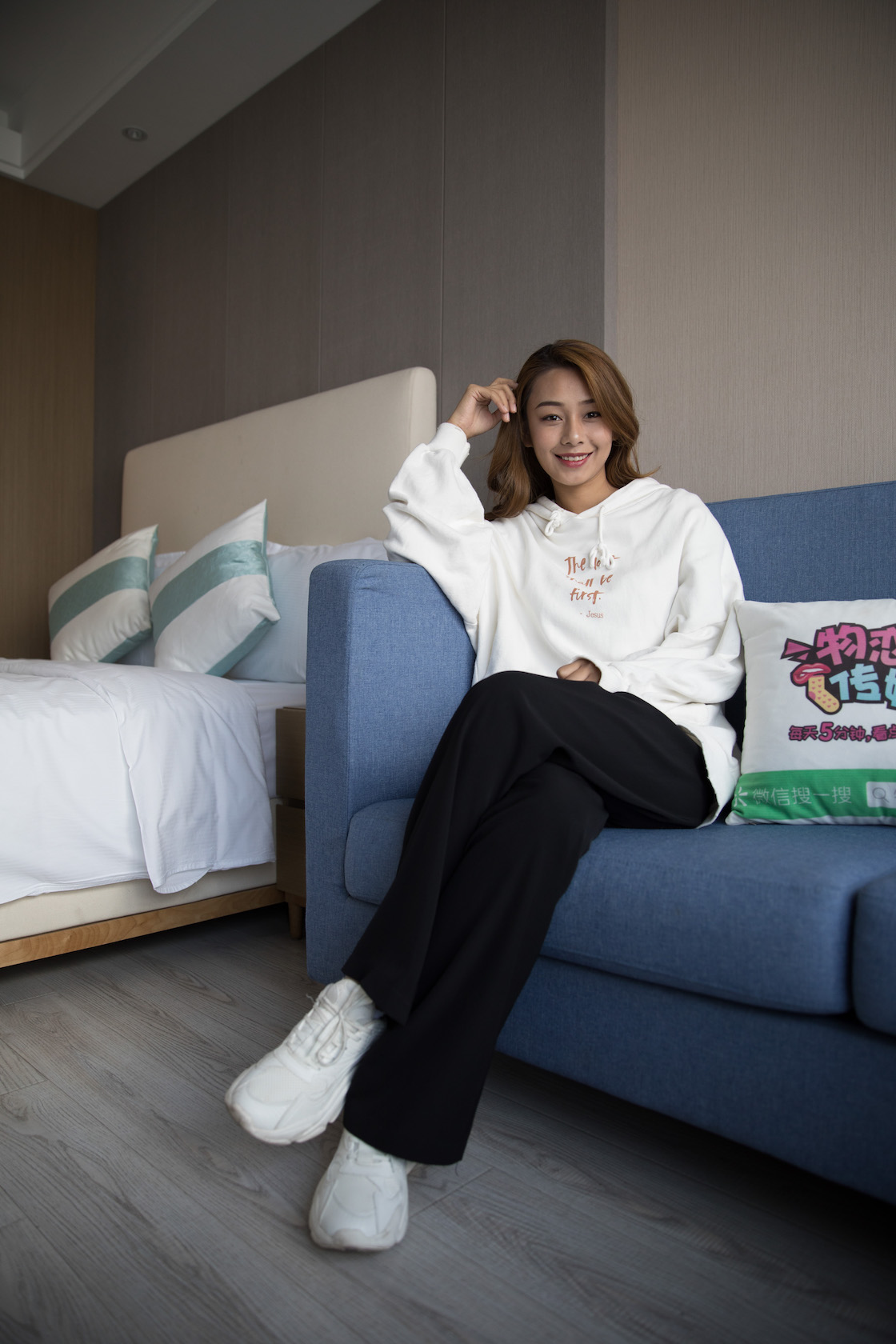 资讯|物恋传媒 &#8211; NO.315期 《岚岚》 运动鞋，棉袜，裸足