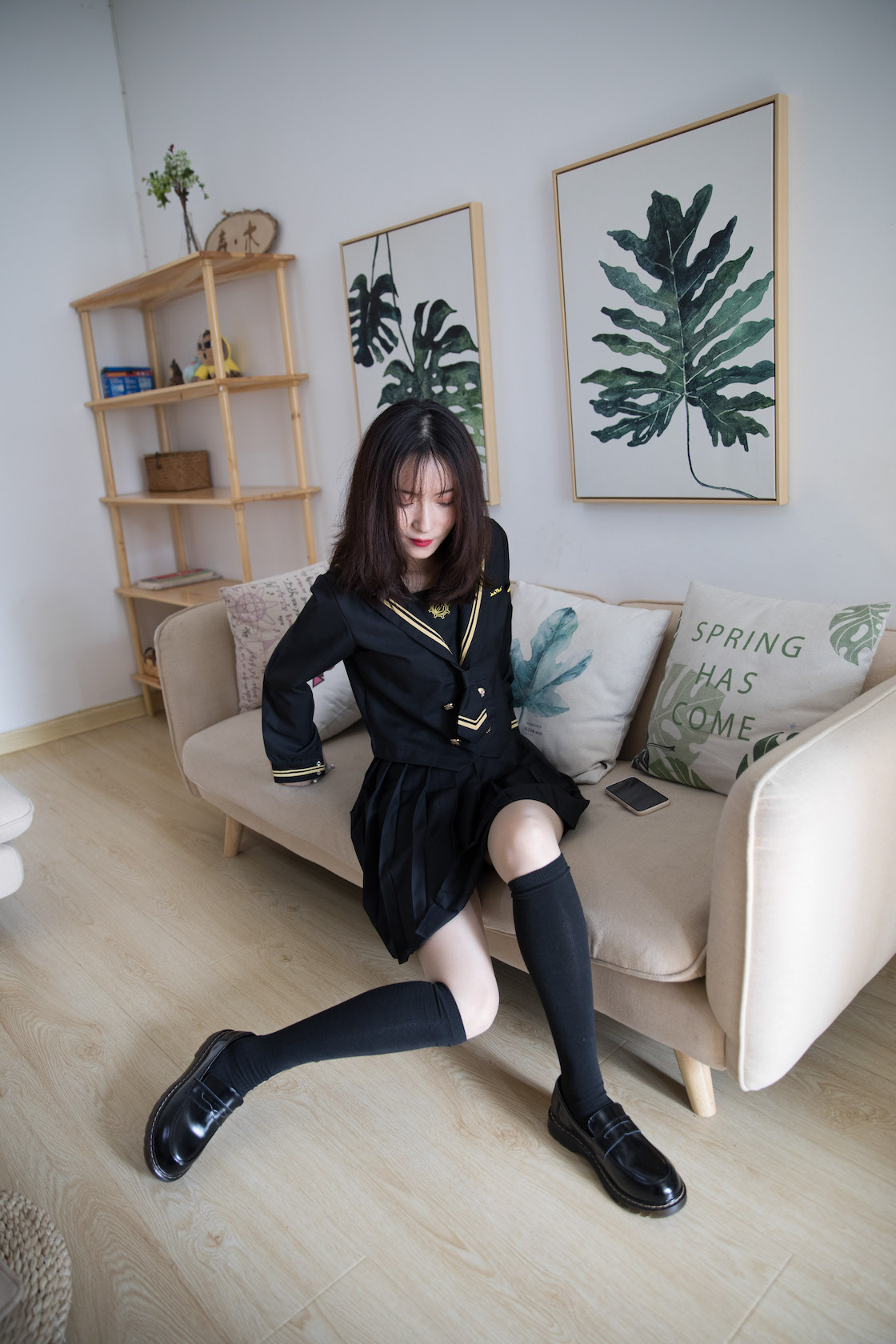 物恋传媒 - NO.408期 《猫耳》 JK制服，皮鞋，过膝袜，肉丝