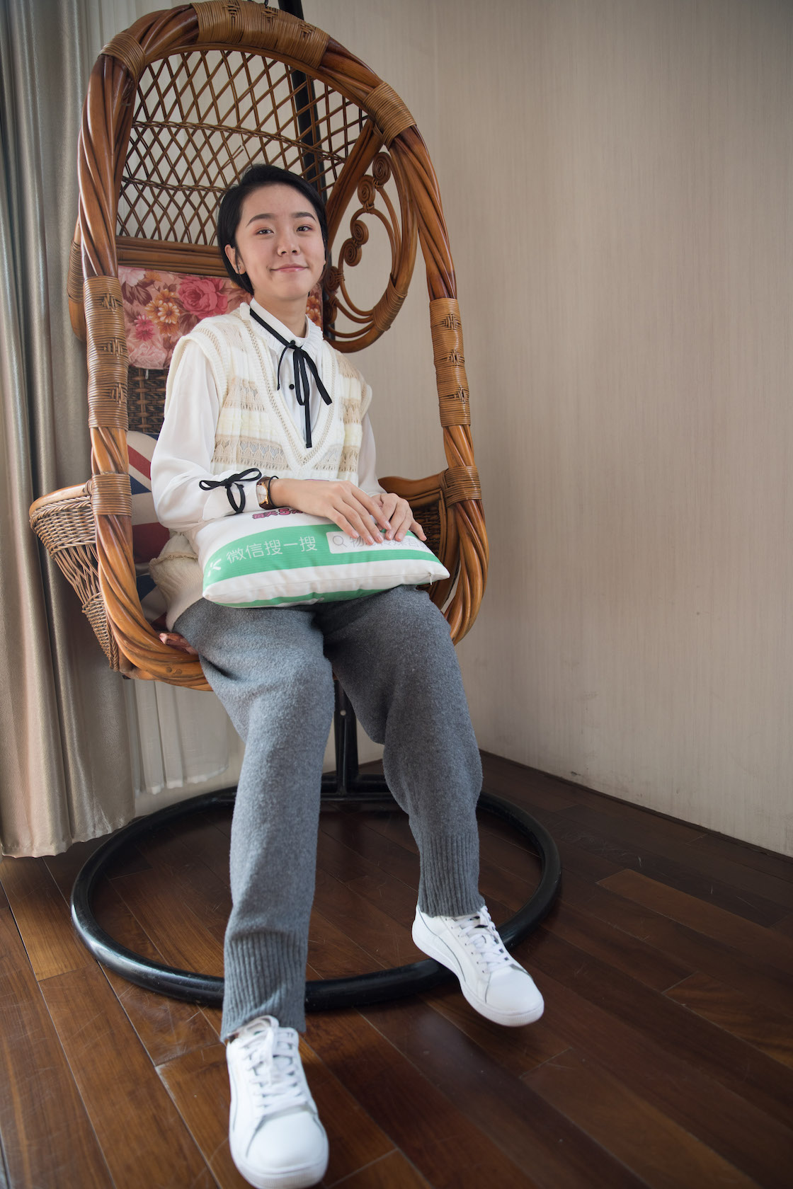 资讯|物恋传媒 &#8211; NO.393期 《小飞》 板鞋，棉袜，裸足