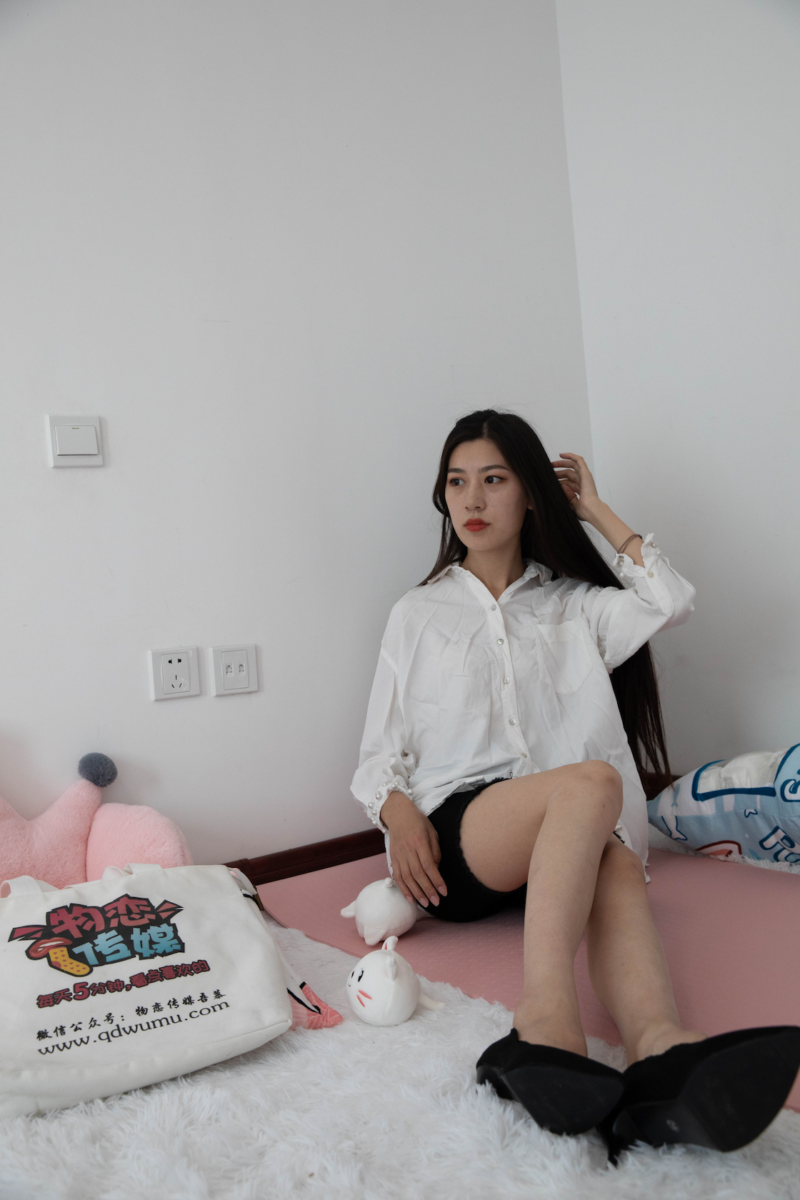 资讯|物恋传媒 &#8211; NO.414期 《苏镶》 高跟鞋，蕾丝船袜，裸足