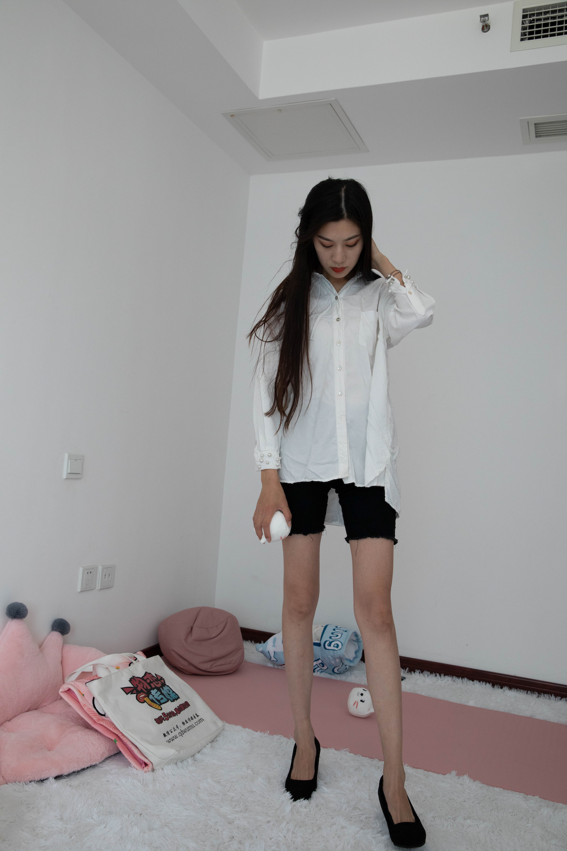 资讯|物恋传媒 &#8211; NO.414期 《苏镶》 高跟鞋，蕾丝船袜，裸足