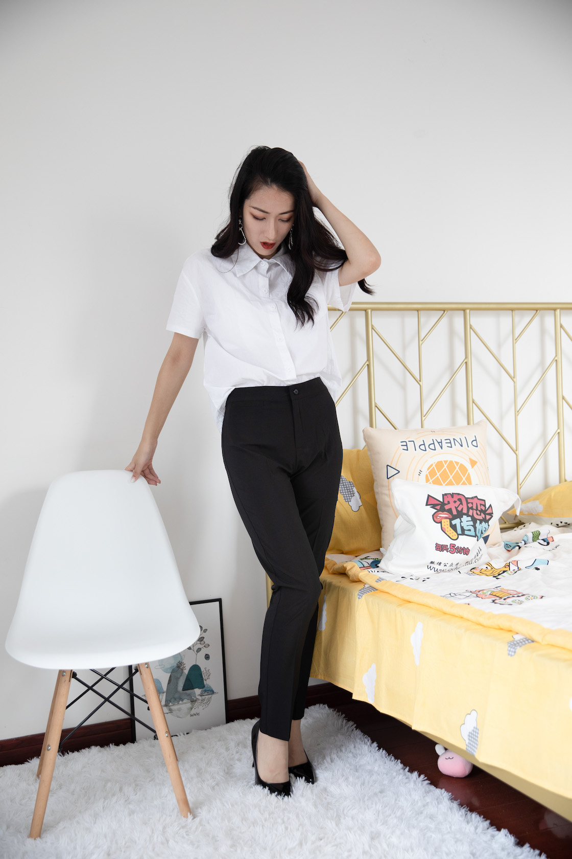 资讯|物恋传媒 &#8211; NO.466期 《小茶》 OL制服，高跟鞋，短肉丝