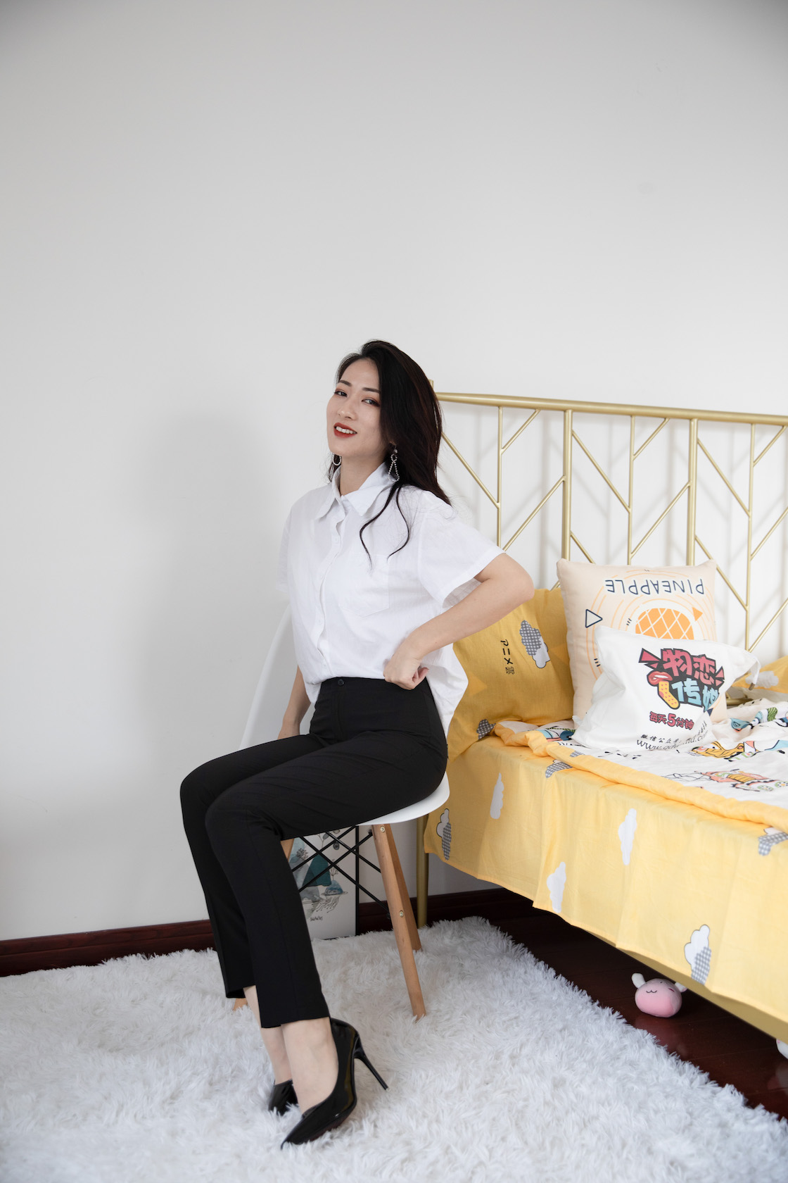 资讯|物恋传媒 &#8211; NO.466期 《小茶》 OL制服，高跟鞋，短肉丝