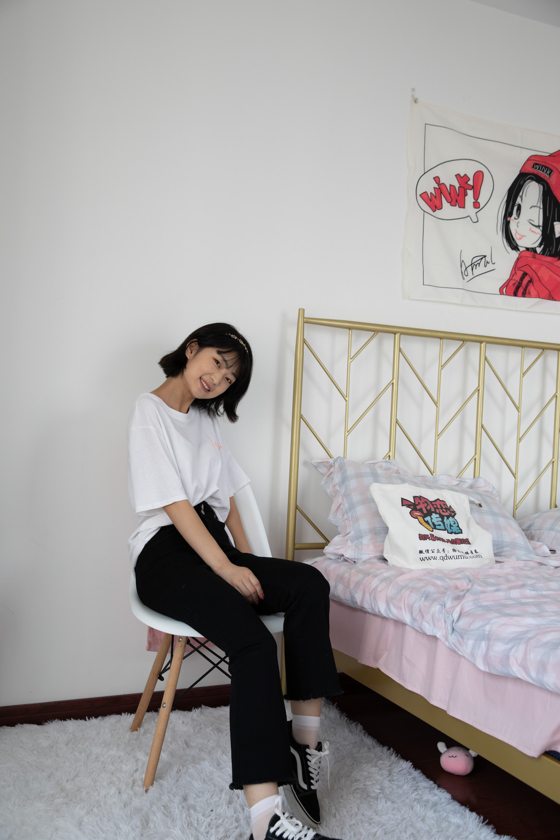 资讯|物恋传媒 &#8211; NO.504期 《小凌》 vans，短白丝，短灰丝，裸足