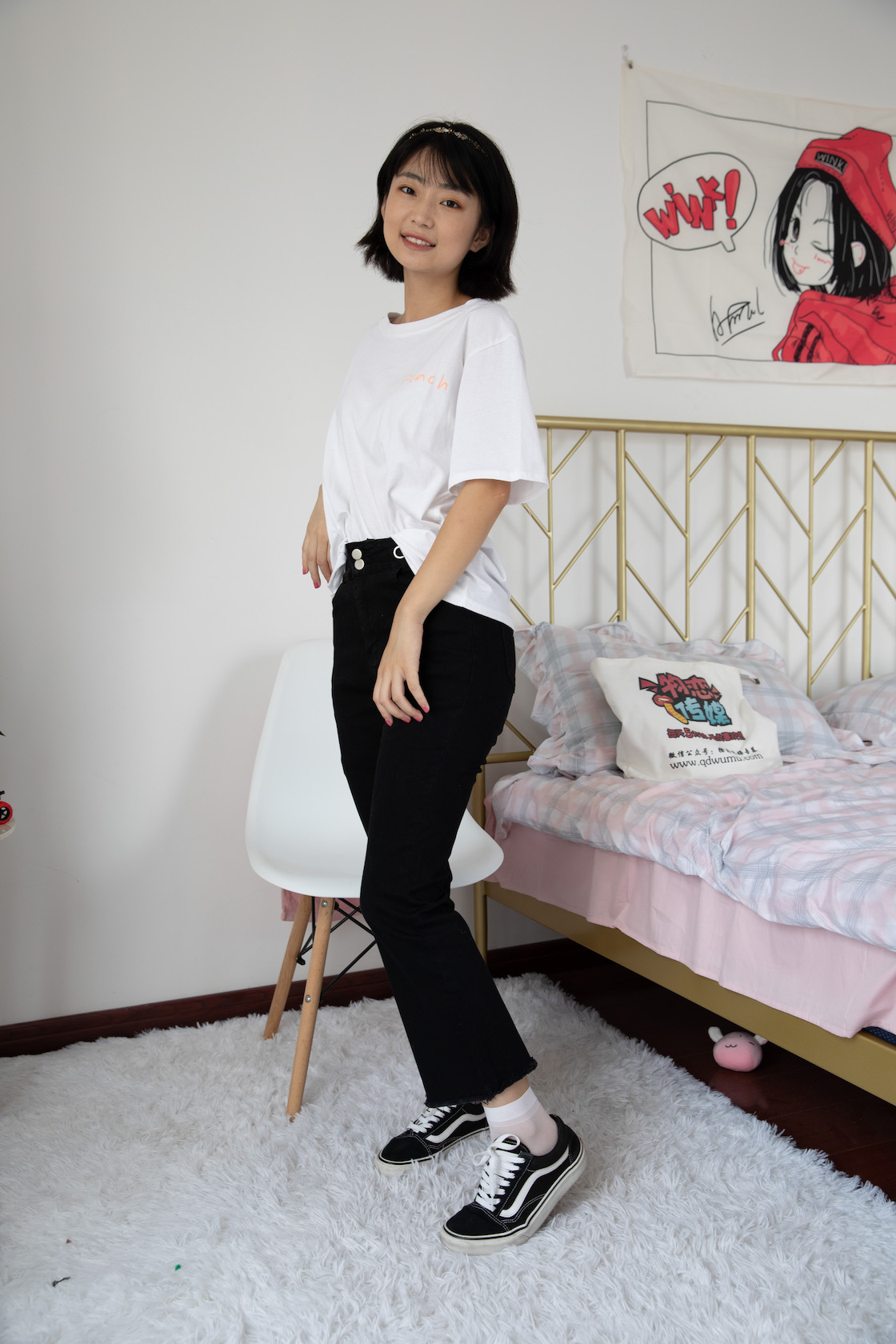 资讯|物恋传媒 &#8211; NO.504期 《小凌》 vans，短白丝，短灰丝，裸足