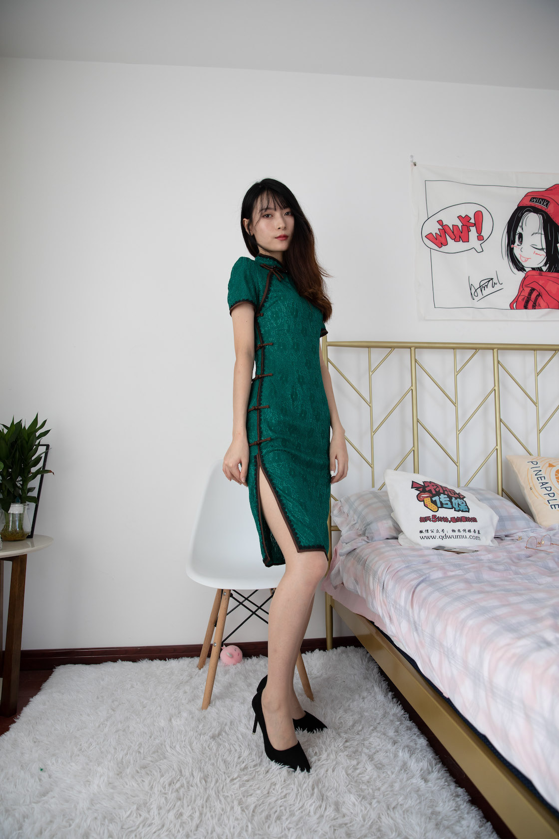 物恋传媒 - NO.550期 《猫耳》 旗袍制服，高跟鞋，肉丝