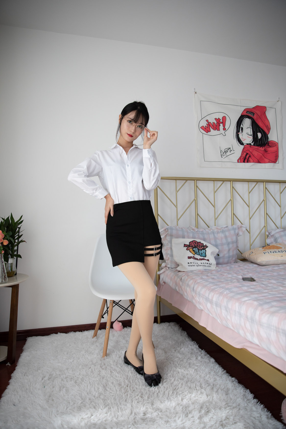 物恋传媒 - NO.529期 《猫耳》 OL制服，平底鞋，厚肉丝