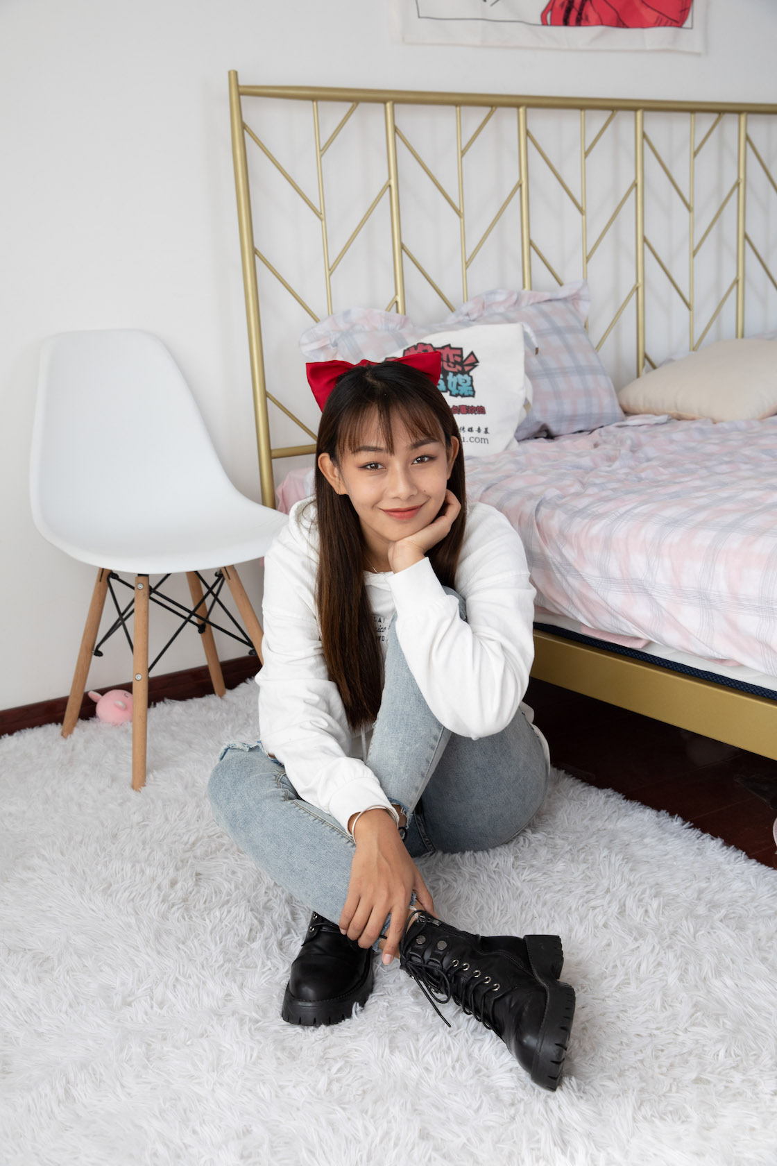 资讯|物恋传媒 &#8211; NO.680期 《岚岚》 马丁靴，白棉袜，裸足