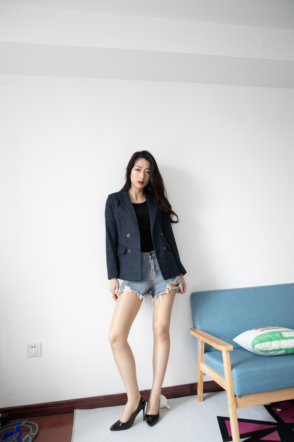 资讯|物恋传媒 &#8211; NO.675期 《小茶》 高跟鞋，油亮肉丝，油亮黑丝，普通黑丝