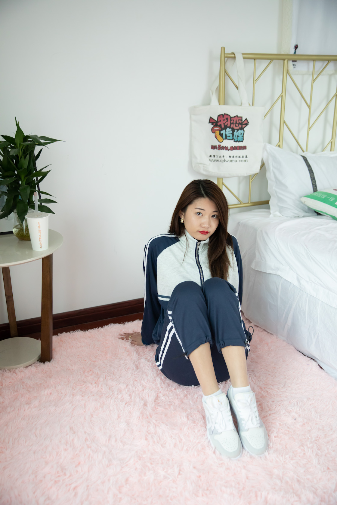 资讯|物恋传媒 &#8211; NO.722期 《言言》 AJ，白棉袜，肉丝