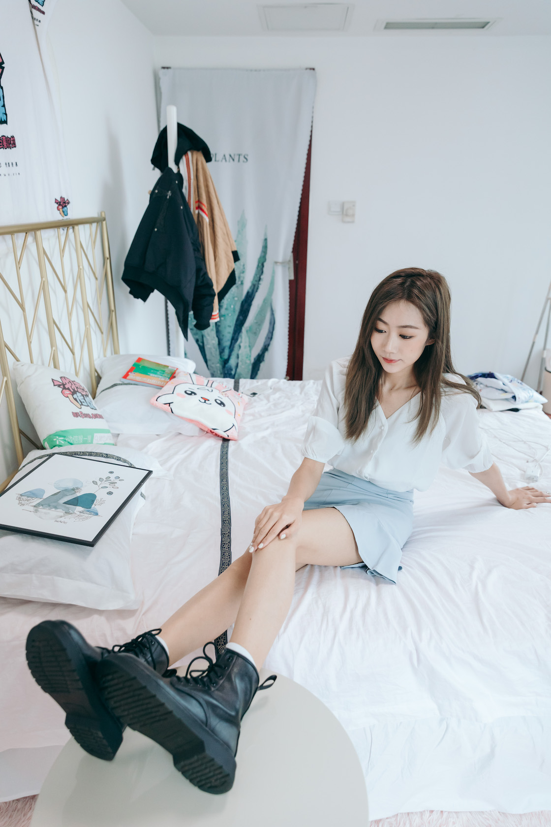 资讯|物恋传媒 &#8211; NO.736期 《小鹿》 马丁靴，脏白棉袜