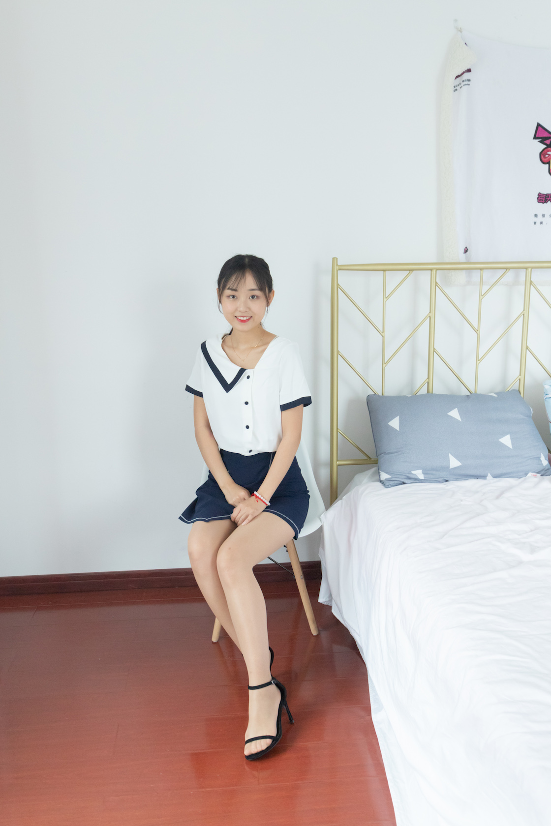 资讯|物恋传媒 &#8211; NO.835期 《喵喵》 高跟凉鞋，肉丝，裸足