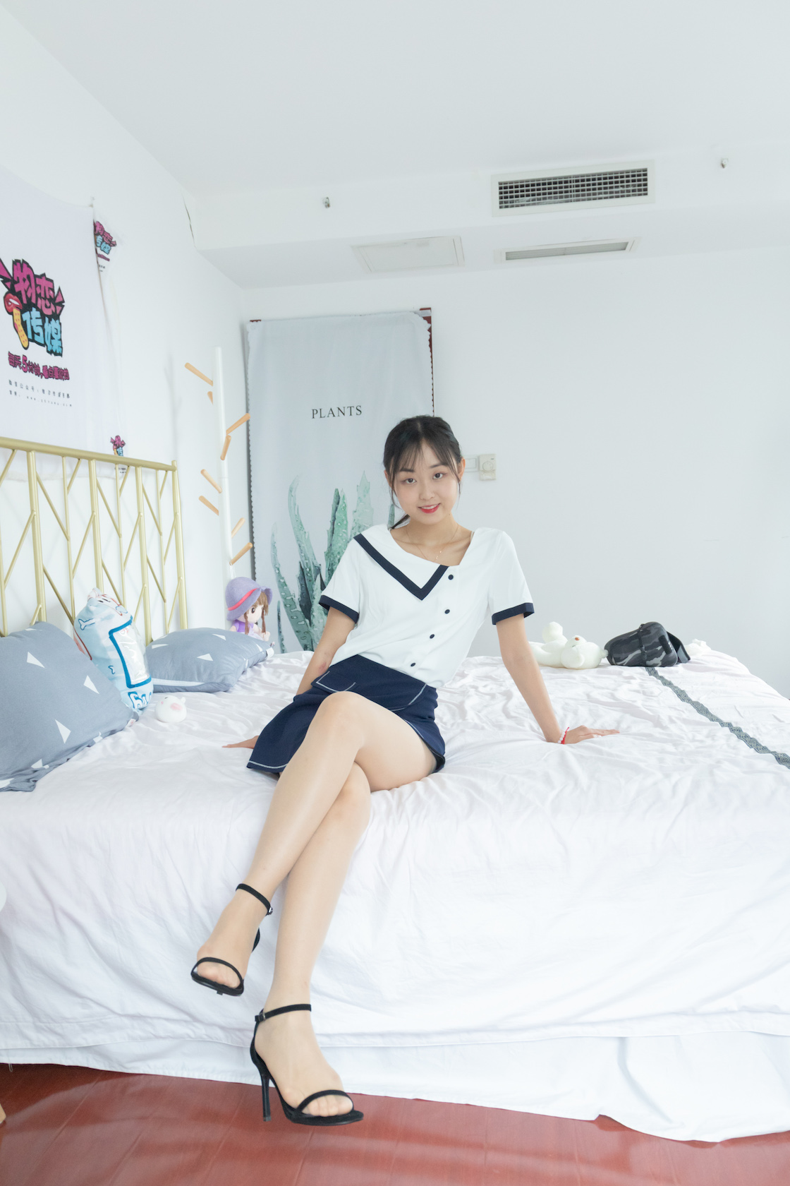 资讯|物恋传媒 &#8211; NO.835期 《喵喵》 高跟凉鞋，肉丝，裸足