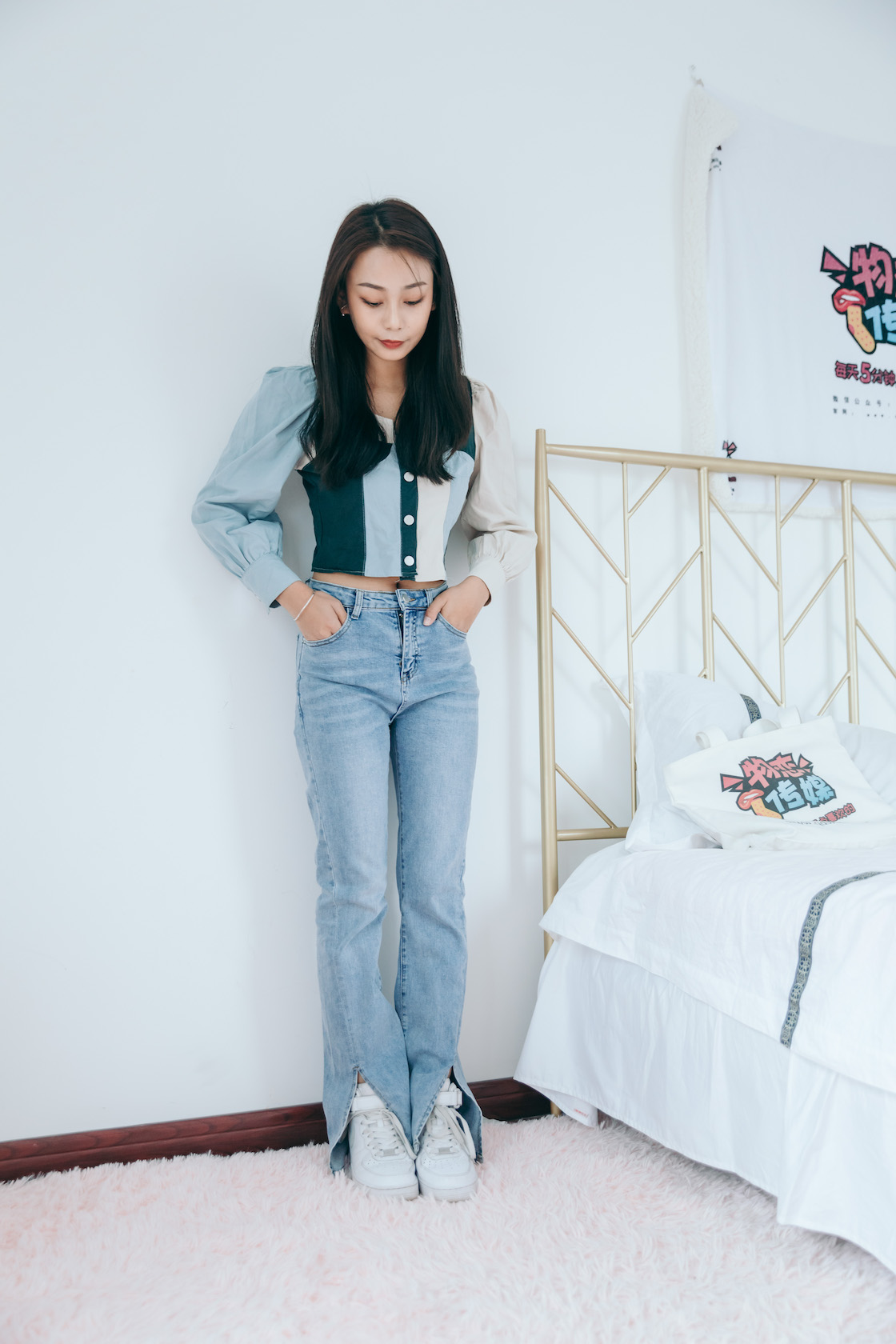 资讯|物恋传媒 &#8211; NO.869期 《岚岚》 空军一号板鞋，白棉袜，裸足，热水泡脚剧情