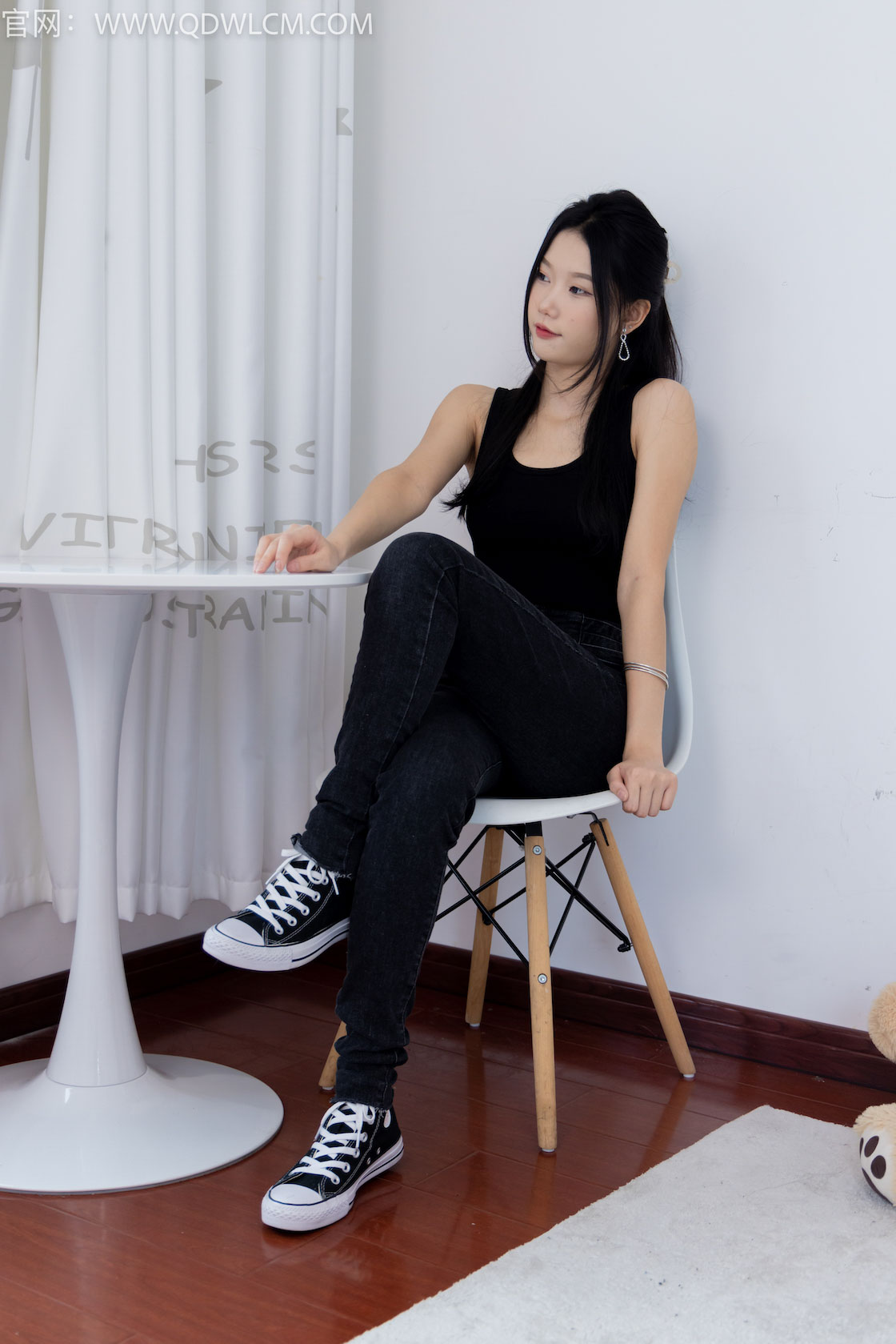 资讯|物恋传媒 &#8211; NO.1298期 《小竹》 板鞋，白船袜，肚子疼揉肚子剧情