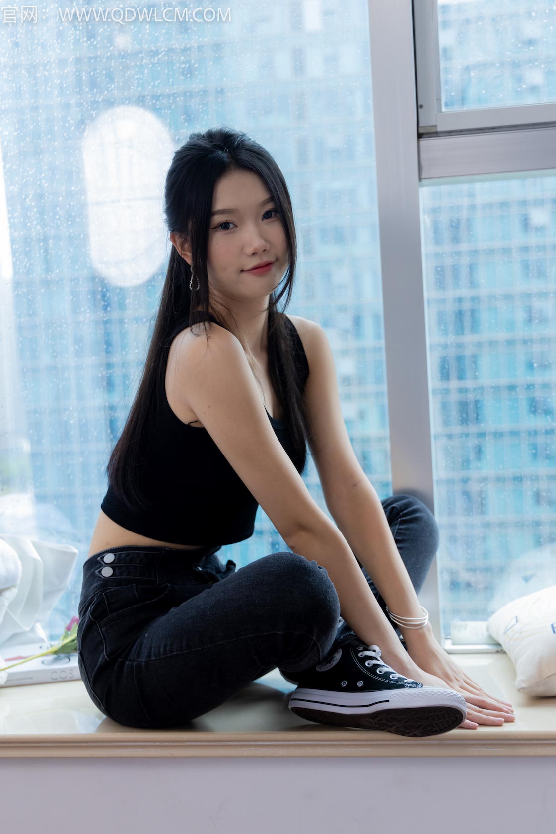 资讯|物恋传媒 &#8211; NO.1298期 《小竹》 板鞋，白船袜，肚子疼揉肚子剧情