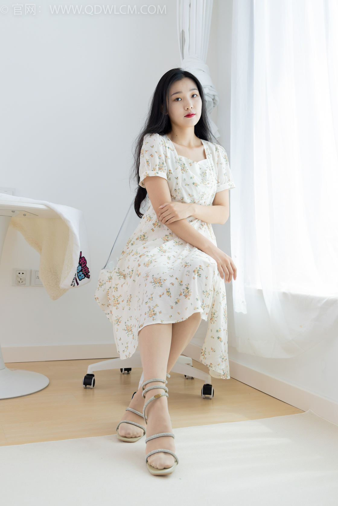 资讯|物恋传媒 &#8211; NO.1719期 《桐桐》 高跟鞋，肉丝[脚尖加固款]