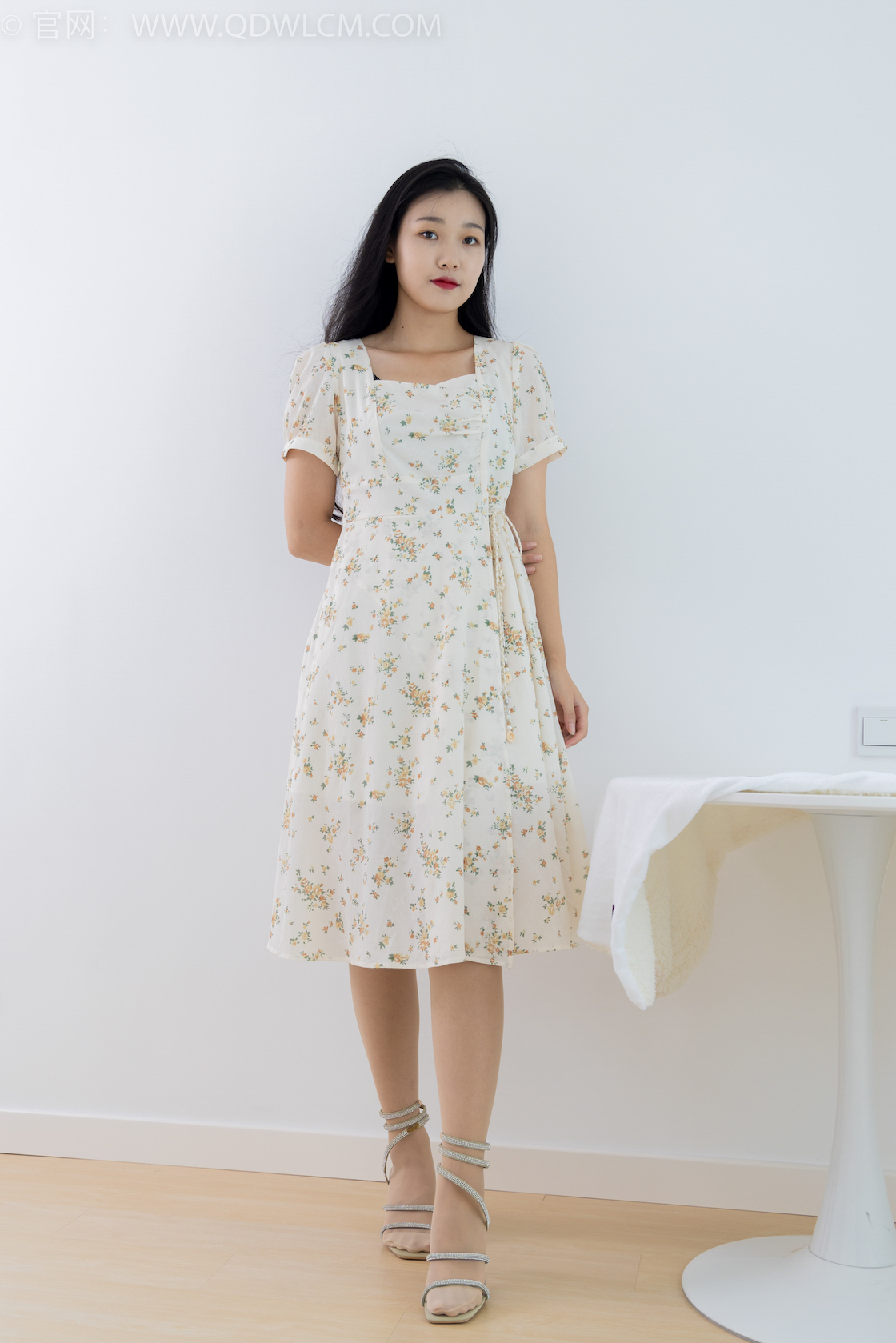 资讯|物恋传媒 &#8211; NO.1719期 《桐桐》 高跟鞋，肉丝[脚尖加固款]