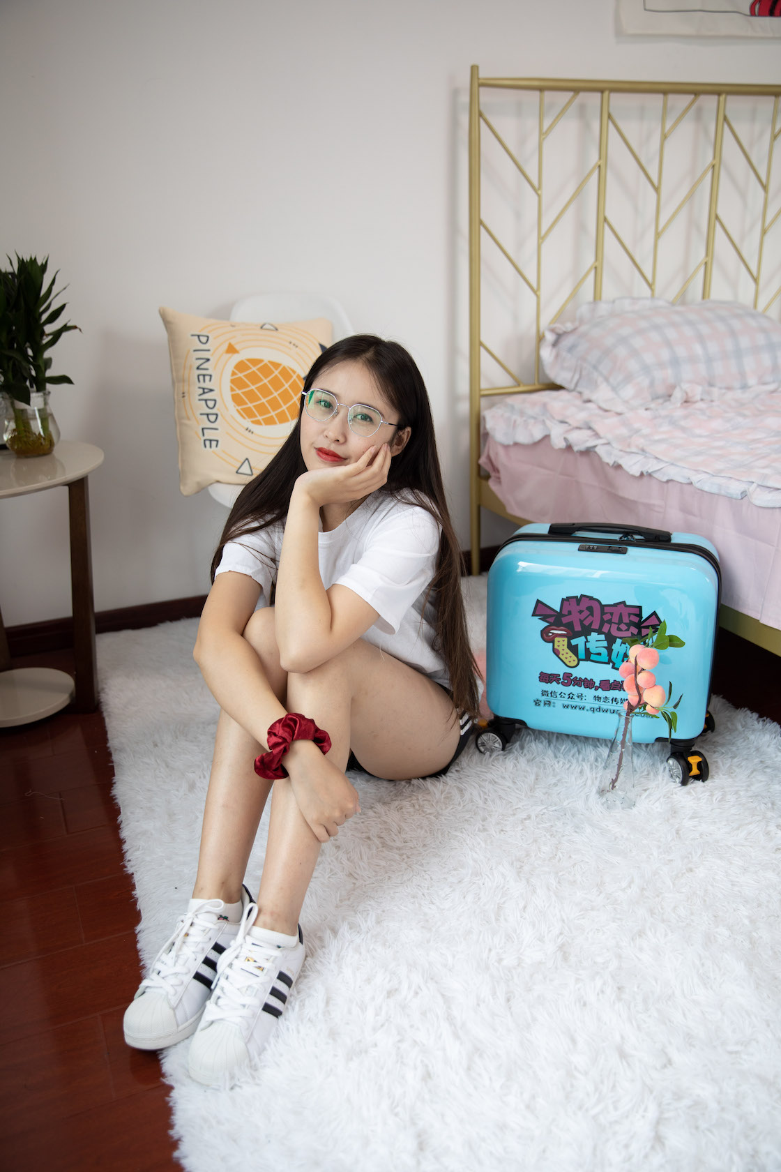 资讯|物恋传媒 &#8211; NO.512期 《菲菲》 贝壳头，棉袜