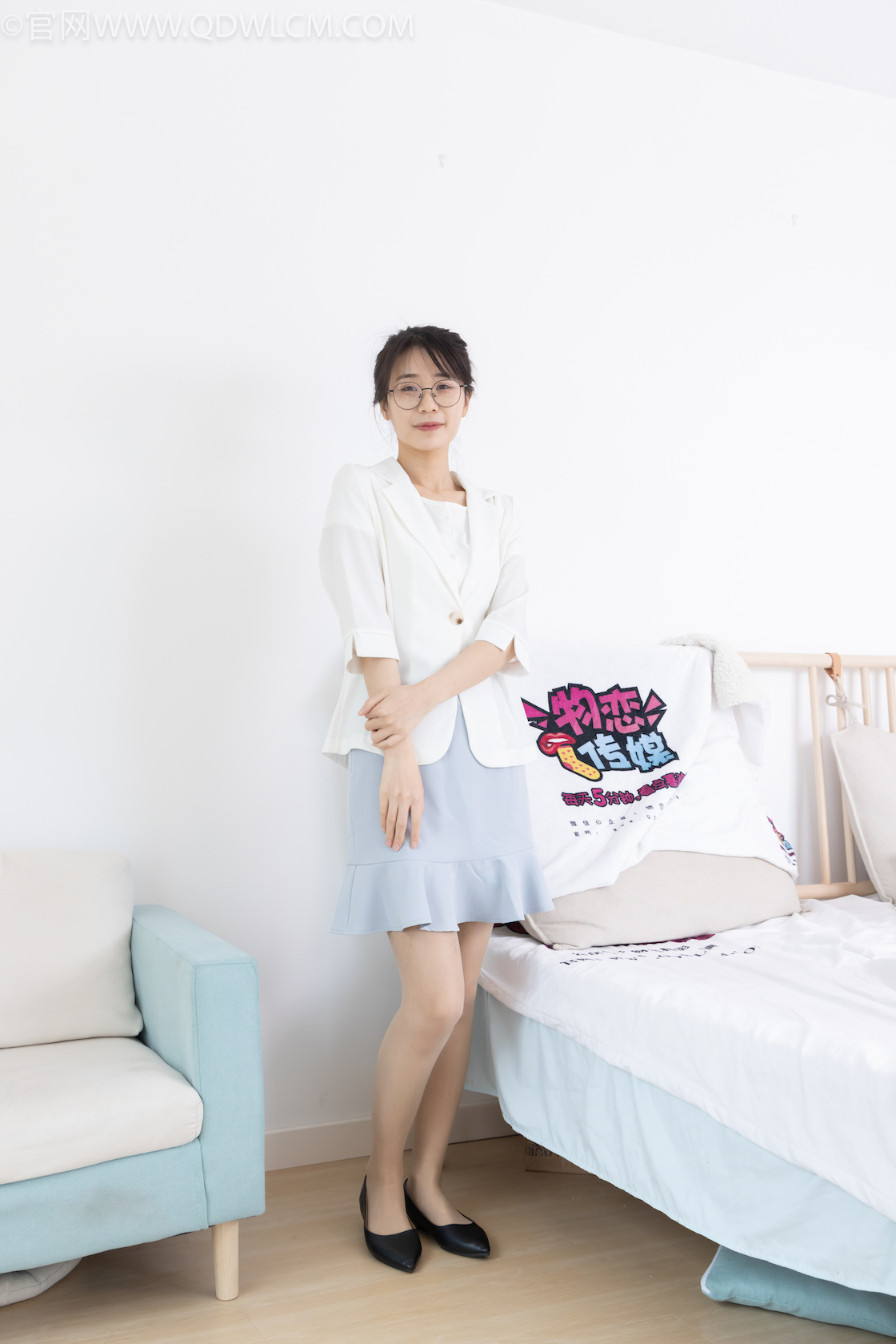 资讯|物恋传媒 &#8211; NO.1994期 《菜菜》 平底鞋，肉丝[脚尖加固款]，丝袜脚玩笔袋剧情