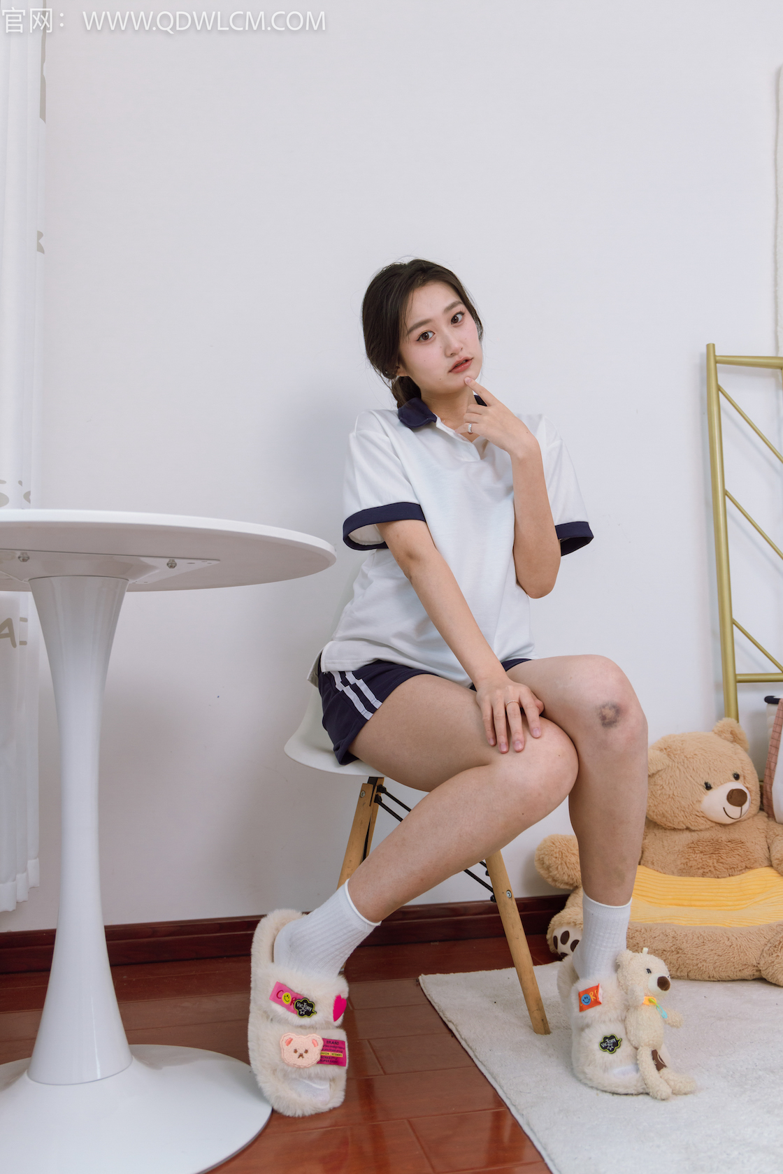 物恋传媒 - NO.1427期 《小敏》 棉拖鞋，白棉袜，小敏昏睡剧情