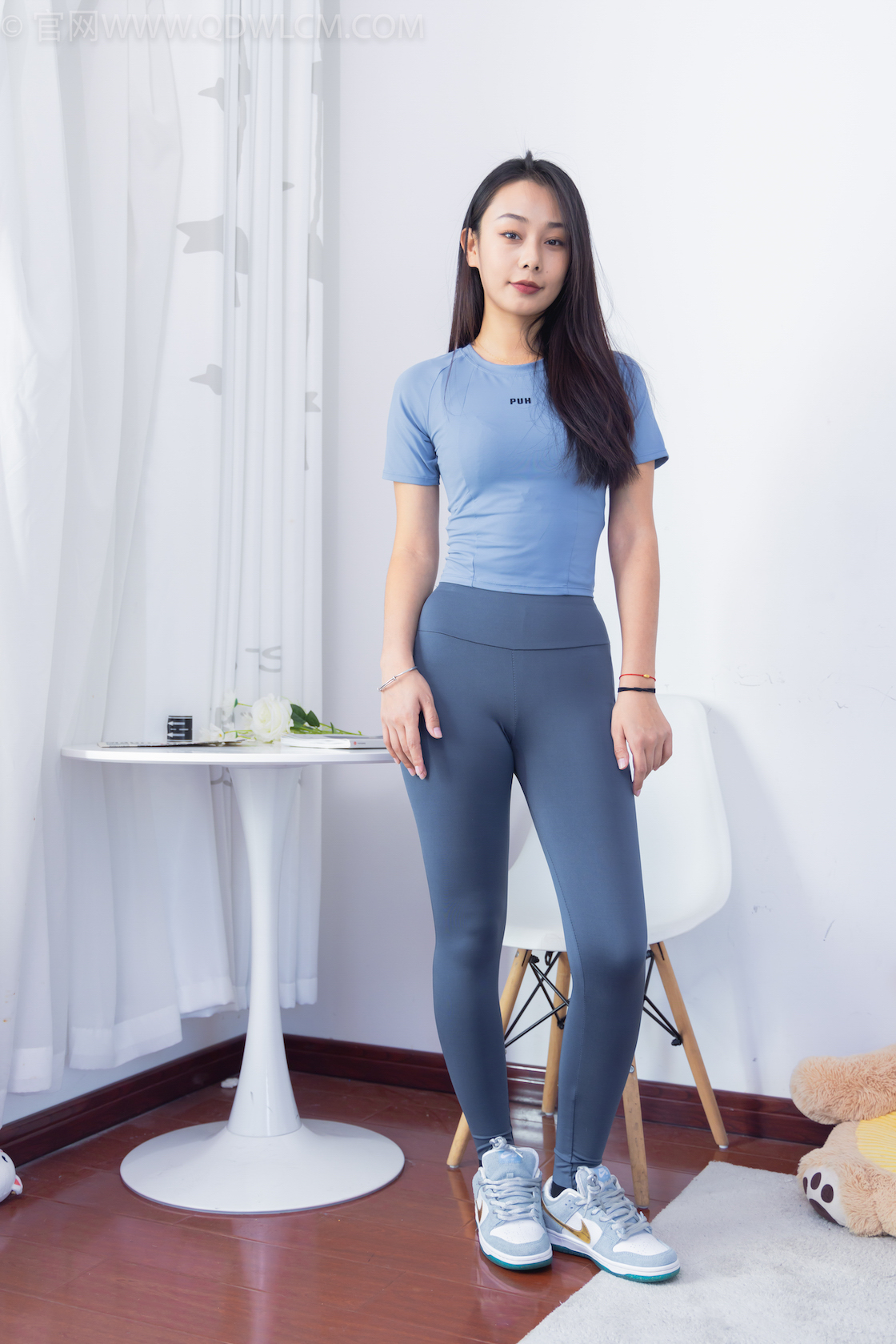 资讯|物恋传媒 &#8211; NO.1444期 《岚岚》 板鞋，厚黑丝，瑜伽裤，裤里丝