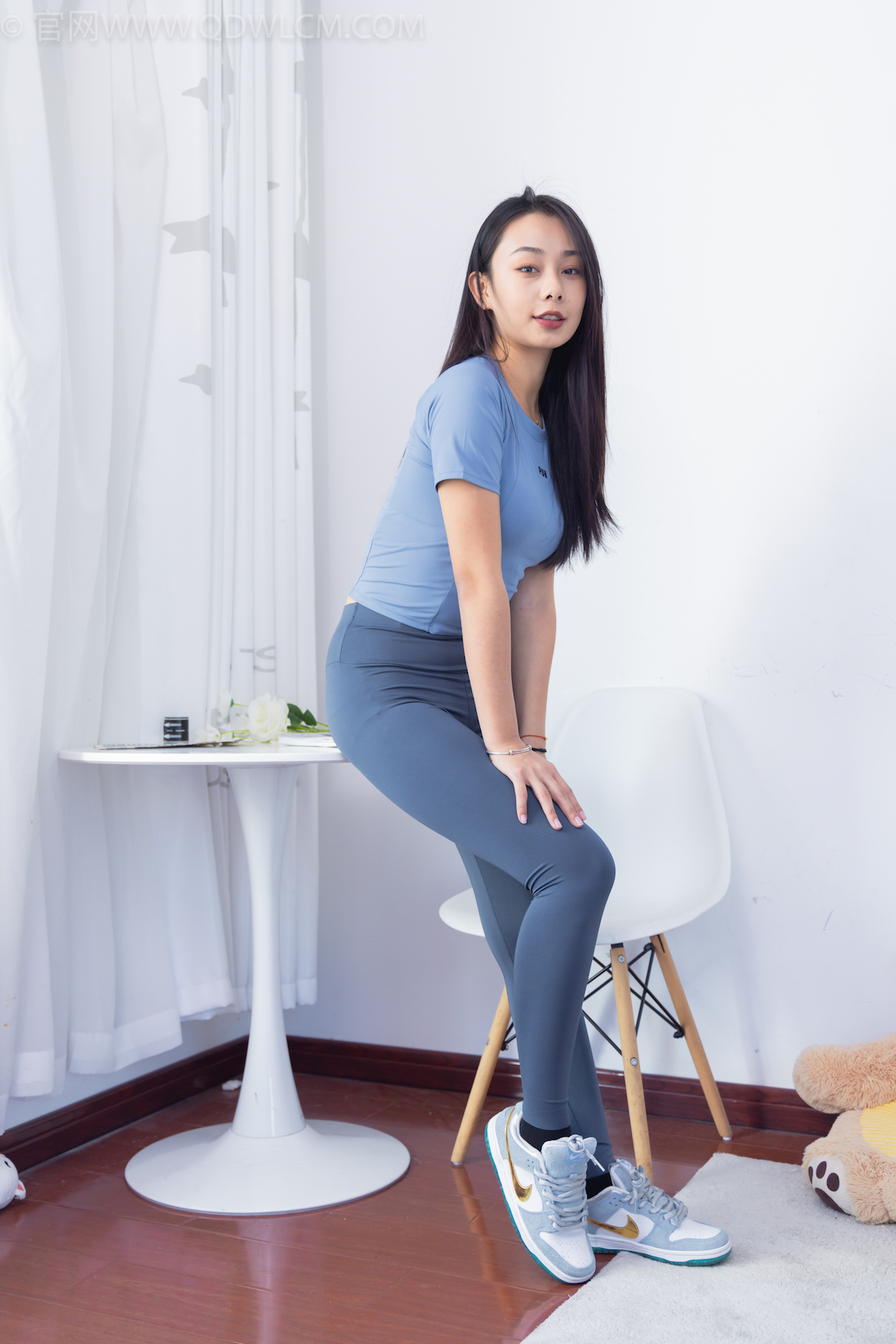 资讯|物恋传媒 &#8211; NO.1444期 《岚岚》 板鞋，厚黑丝，瑜伽裤，裤里丝