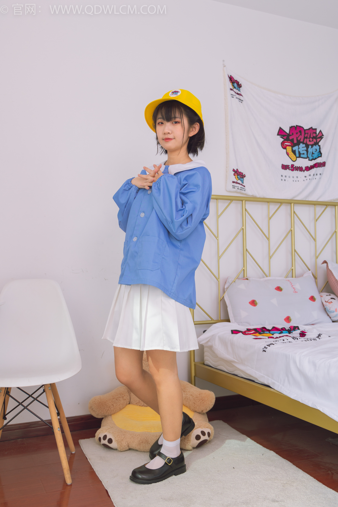 资讯|物恋传媒 &#8211; NO.1460期 《暗月》 黑皮鞋，短白丝[脚尖透明款]，裸足[少量]