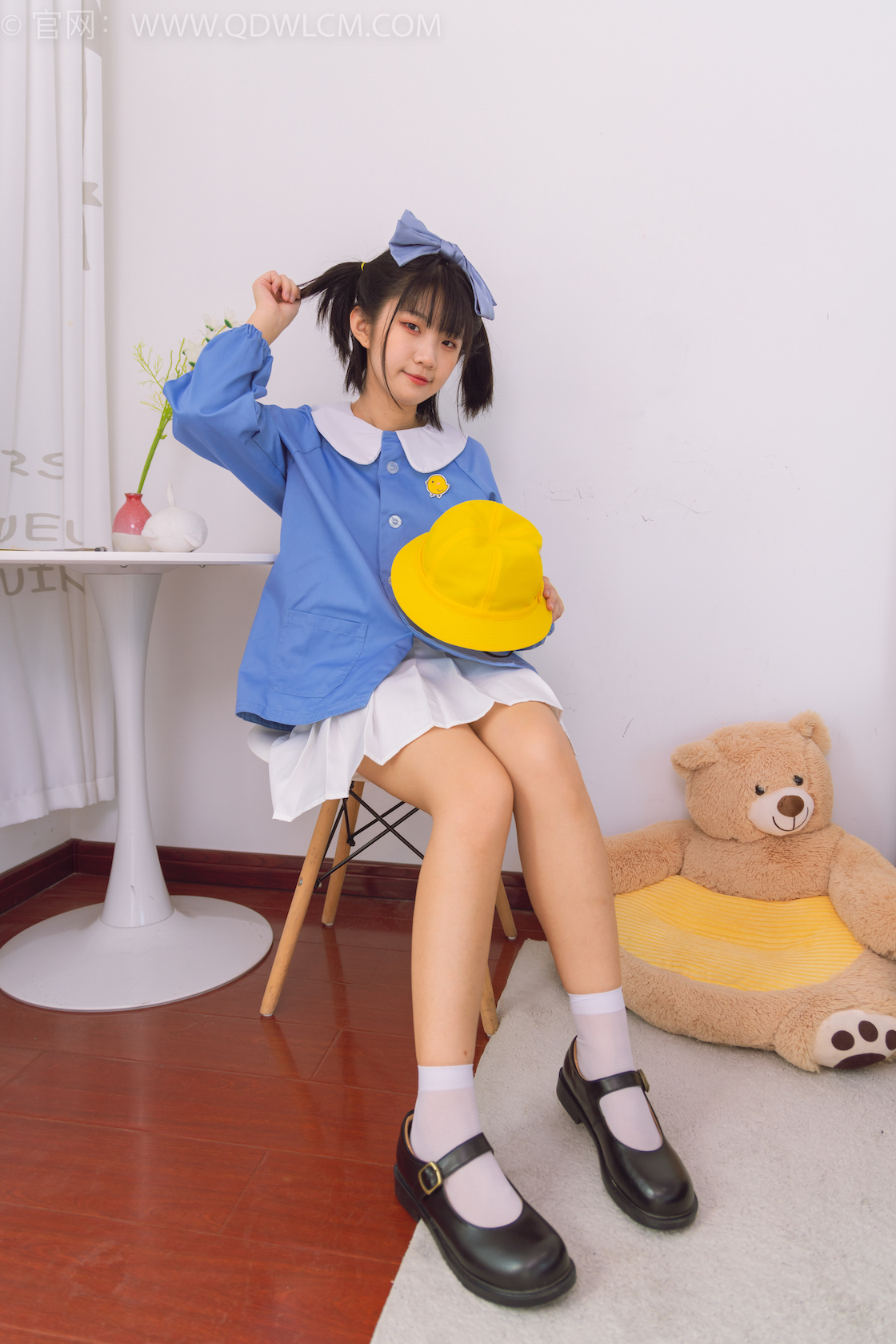 资讯|物恋传媒 &#8211; NO.1460期 《暗月》 黑皮鞋，短白丝[脚尖透明款]，裸足[少量]