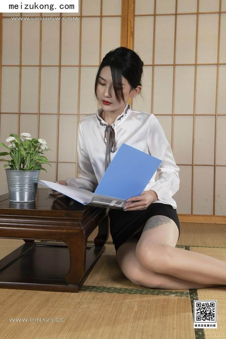 Ligui丽柜 - 2024.06.21 [私人订制] 甜甜 [66p-91M]