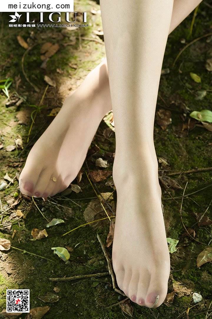 资讯|Ligui丽柜 &#8211; 2019.11.04 [野外遇矫丝] 虫虫 [54p-37M]