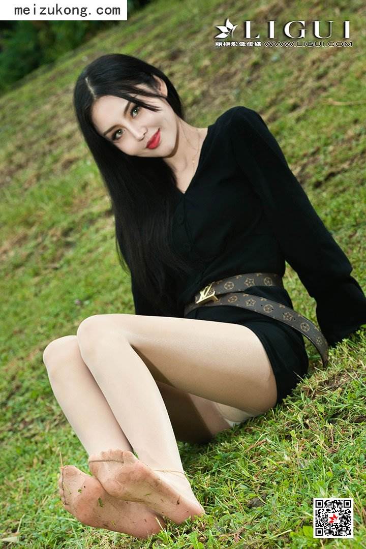 资讯|Ligui丽柜 &#8211; 2020.08.26 [雨后踏青丝] 凉儿 [62p-39M]