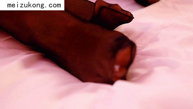 资讯|Ligui丽柜 &#8211; 2022.04.13 HD视频[美腿美足系列] 团子 [1V-926M]