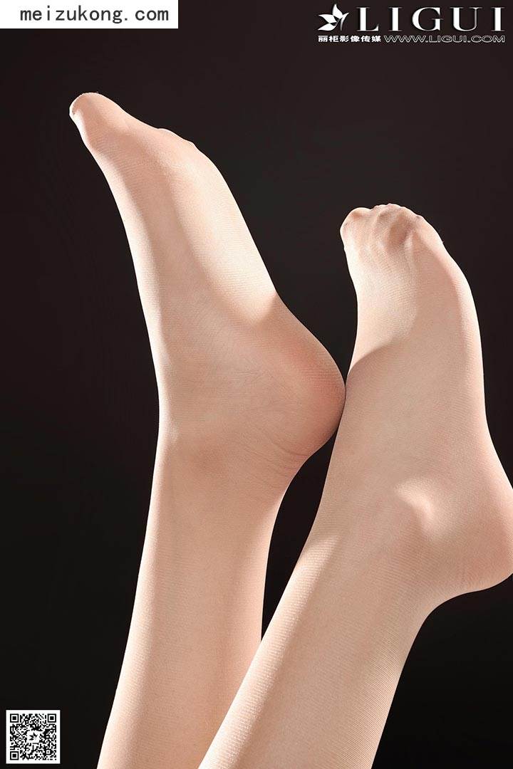 资讯|Ligui丽柜 &#8211; 2014.12.02 网络丽人 Model 可馨 [39P-103MB]