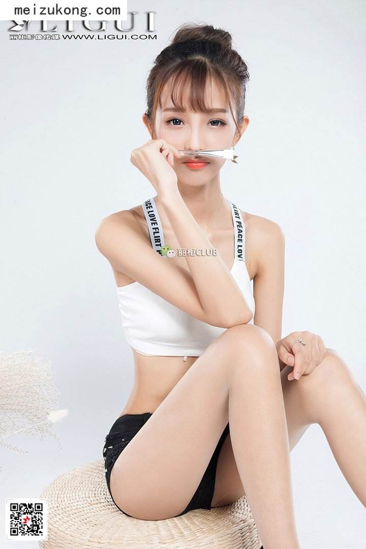 资讯|Ligui丽柜 &#8211; 2017.11.09 网络丽人 Model 潇潇 [60p-55M]