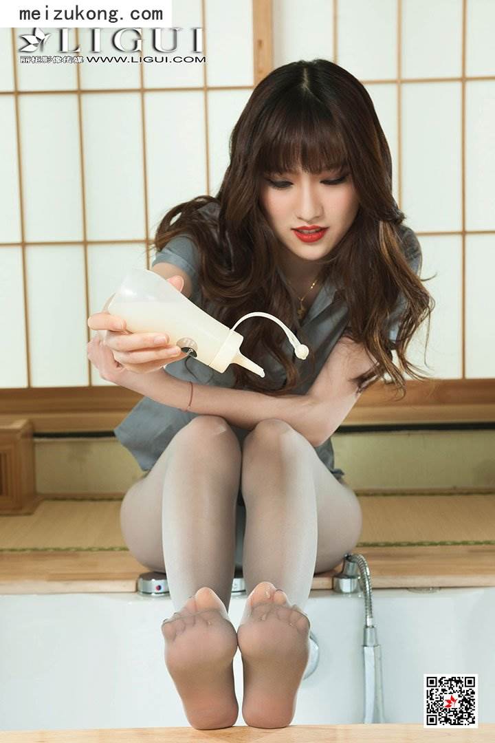 资讯|Ligui丽柜 &#8211; 2020.08.12 [激情释放] 阳阳 [71p-32M]