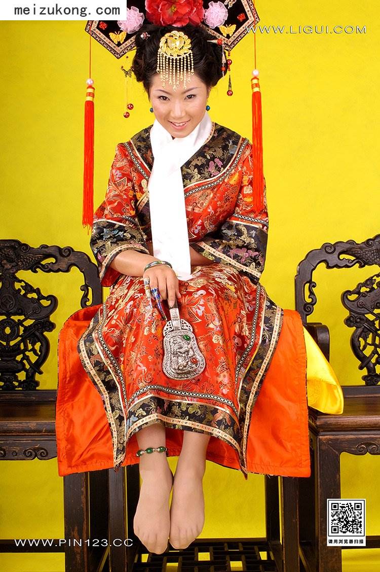 资讯|Ligui丽柜 &#8211; 2022.12.07 [经典回顾] 希希 [63p-99M]