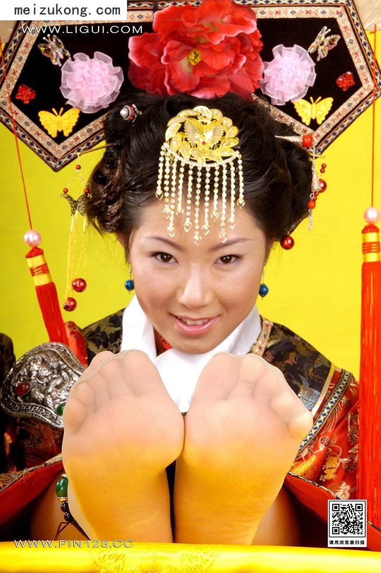 资讯|Ligui丽柜 &#8211; 2022.12.07 [经典回顾] 希希 [63p-99M]