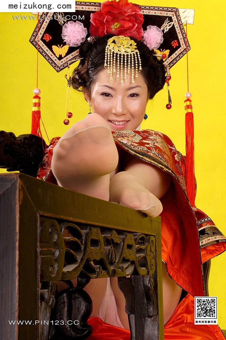 资讯|Ligui丽柜 &#8211; 2022.12.07 [经典回顾] 希希 [63p-99M]