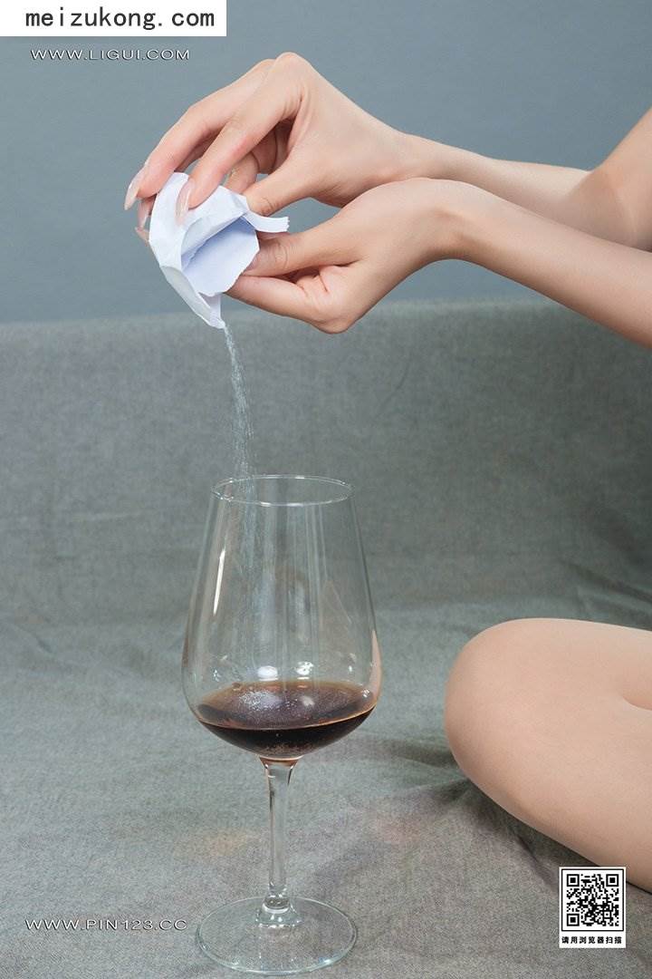 资讯|Ligui丽柜 &#8211; 2023.06.09 [丝欲迷情] 凉儿&amp;钟情 [74p-96M]