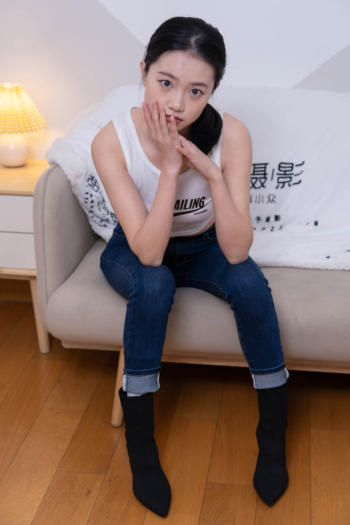 资讯|甜予摄影 &#8211; NO.069期 《齐齐》 短靴，人字拖，短白棉袜，长白棉袜，裸足