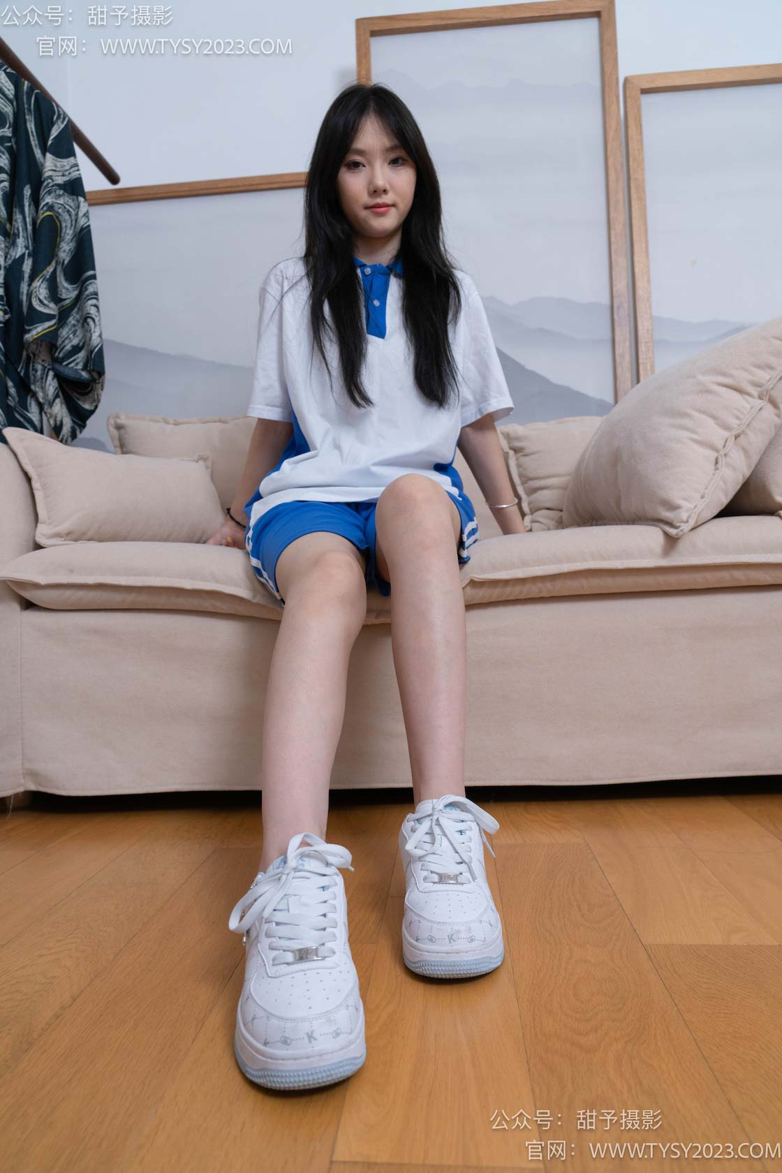 资讯|甜予摄影 &#8211; NO.080期 《璇璇》 校服，板鞋，裸足，光脚踩小西红柿葡萄的剧情