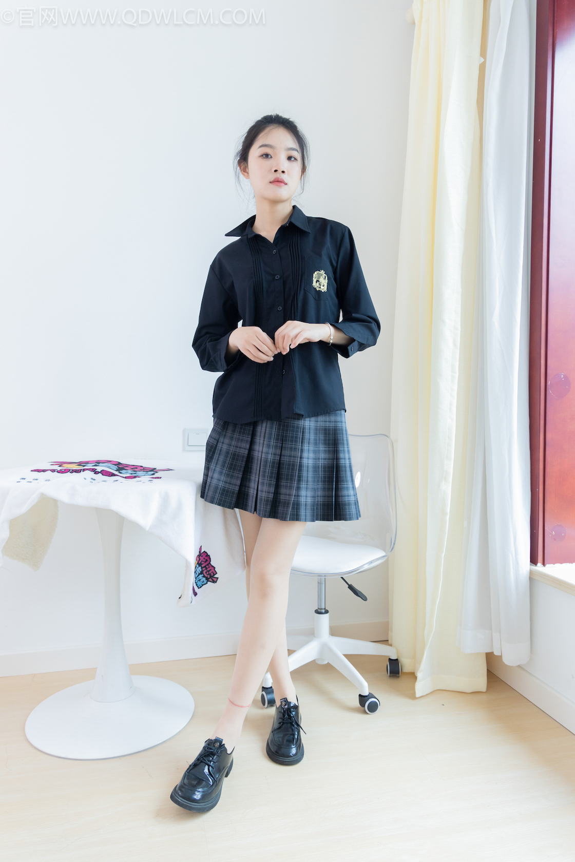 资讯|物恋传媒 &#8211; NO.2015期 《晴晴》 皮鞋，肉丝[脚尖加固款]，jk制服